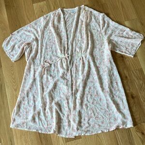 Secret Treasures Pink Floral Kimono robe plus size
